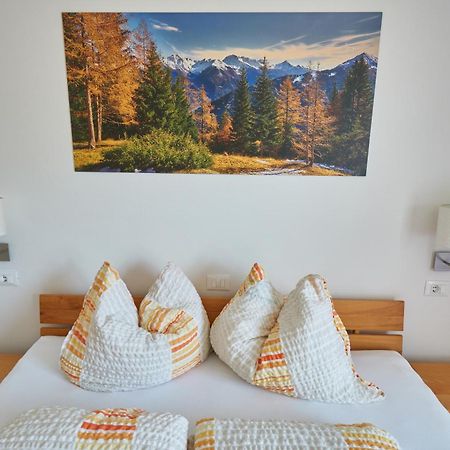 Privatpension Bergkristall San Martino In Passiria  Pokój zdjęcie